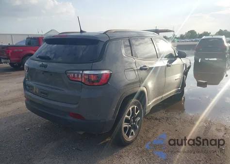 2019 Jeep Compass Upland Edition 4X4 from USA, damaged, VIN 3C4NJDAB5KT847029